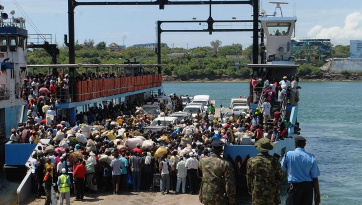 Body of man who plunged into Likoni channel pulled out of his vehicle