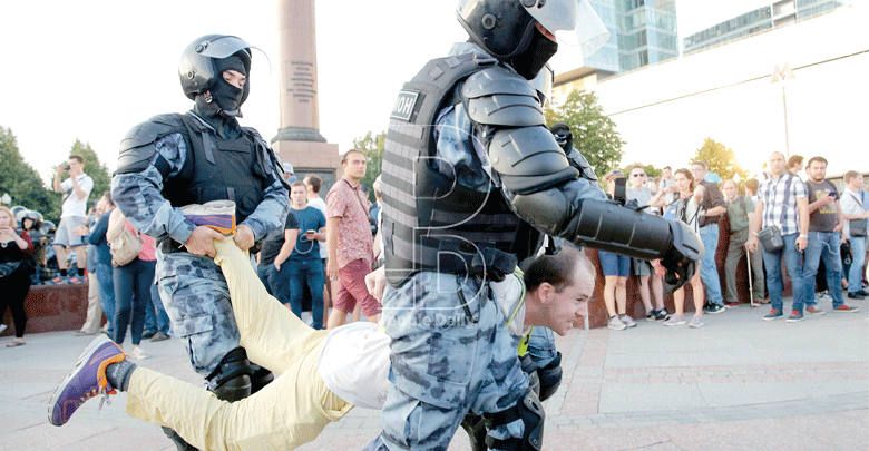 Russian police arrest 1,400 after Moscow election protest
