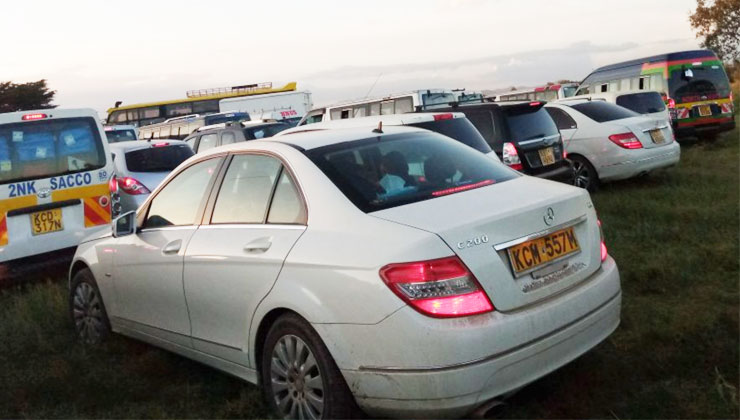 KeNHA says overlapping motorists are to blame for the more than 10-hour gridlock at the Gilgil Weighbridge on the Nairobi-Nakuru Highway. [PHOTO | COURTESY]