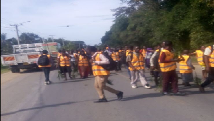 Census staff in Kanamai, Kilifi South go on strike