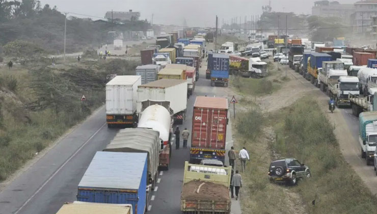 The Kenya National Highways Authority says a part of Mombasa Rd at Mlolongo will be closed for a week to allow installation of a footbridge. [PHOTO | FILE]