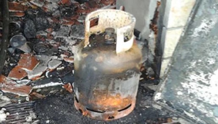 The mother-of-two is said to have locked herself in the one-room house with her 6-month-old son, and, thereafter, turned on her gas cylinder. [PHOTO | FILE]