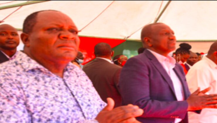 Late Matungu MP Justus Murunga (L) with Deputy President William Ruto (R) at a past function. [PHOTO | FILE]