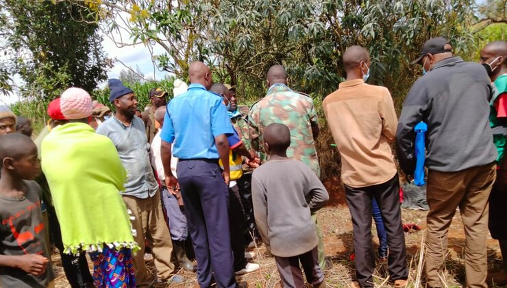 Boy’s mother, grandmother arrested after the two ‘discovered’ the child’s body in questionable circumstances
