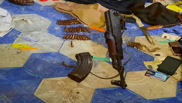 5 suspected robbers killed in morning shoot-out