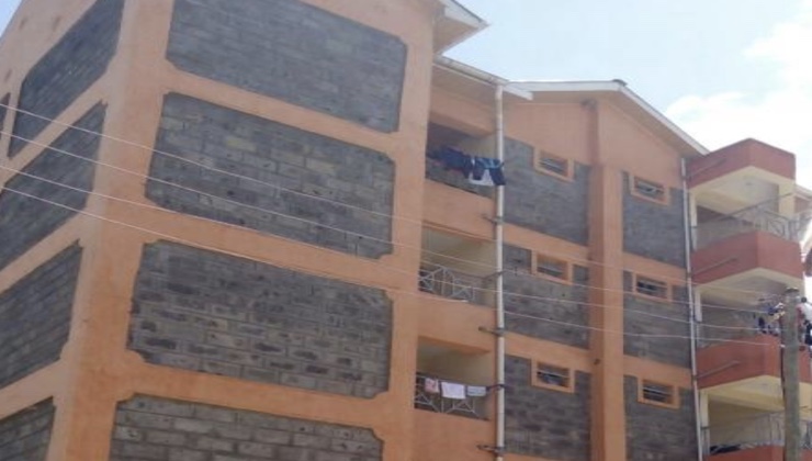 Man killed after walking into girlfriend ‘making merry’ with two men in her Embakasi house