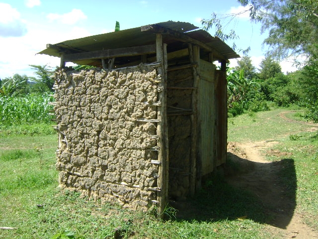 Man charged with threatening to kill his father over pit latrine space