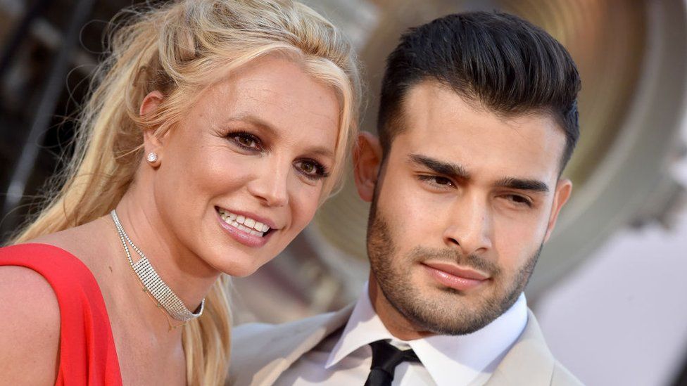 39-year-old American artiste Britney Spears announces engagement to 27-year-old Sam Asghari