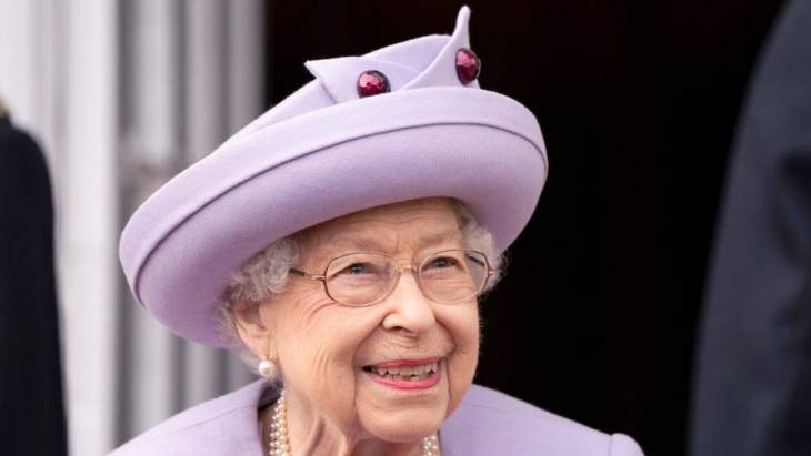 Queen under medical supervision as doctors are 'concerned for her health' 