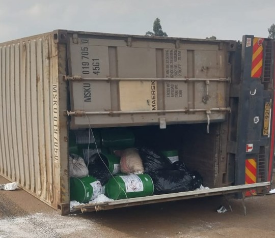 Lorry which overturned along Nairobi-Nakuru highway while carrying toxic chemicals. PHOTO/@NemaKenya/X