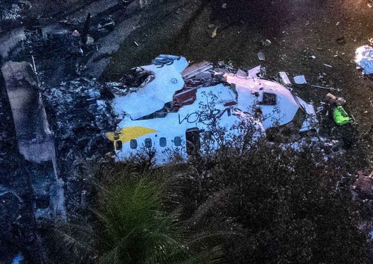 Wreckage of the plane crash in Brazil on Friday August 9, 2024. PHOTO/@OttawaCitizen/X