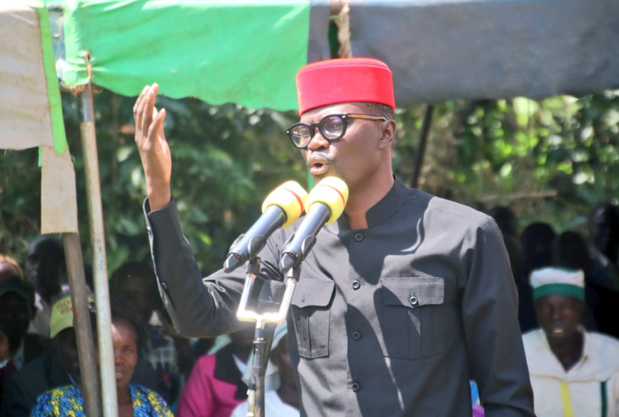 Kimilili MP Didmus Barasa addressing mourners at a funeral in the Nasianda area, Kibingei Ward on Saturday, September 21, 2024. PHOTO/@DidmusWaBarasa/X