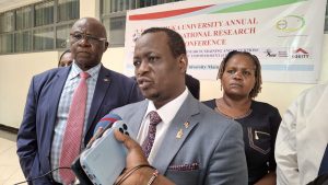 Chuka University Vice Chancellor Professor Henry Mutembei and University Council Chairperson Professor David Serem address the media. PHOTO/Blaise Gitonga