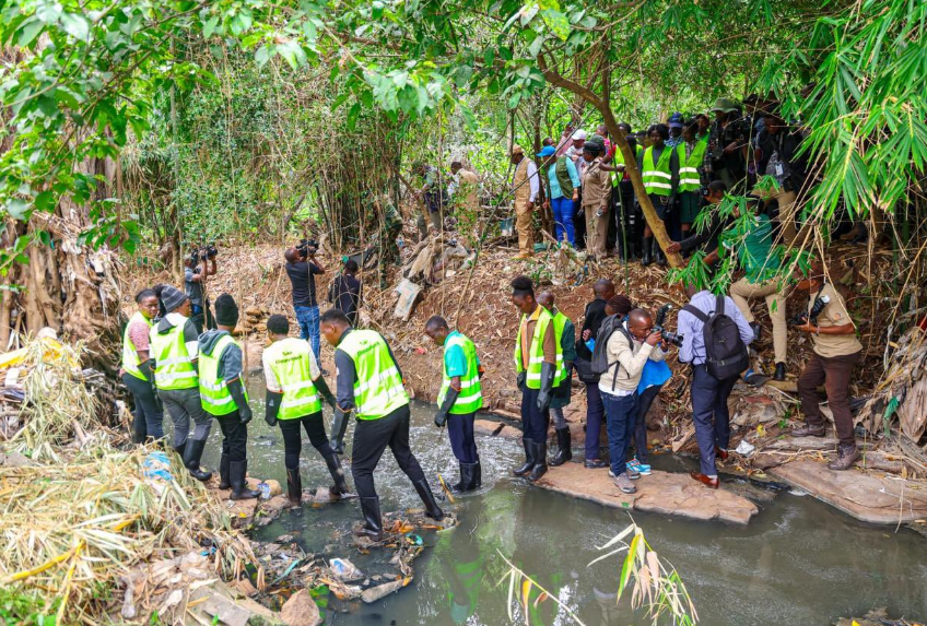 Clean-up exercise at the Nairobi River presided over by Environment CS Aden Duale on Mazingira Day. PHOTO/Environment_Ke/X
