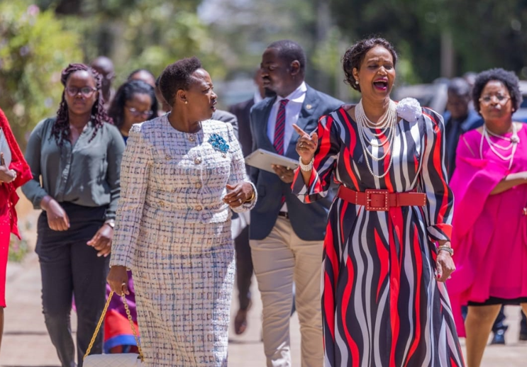 First Lady Rachel Ruto speaks with Reverend Teresia Wairimu during a past event. PHOTO/@MamaRachelRuto/X