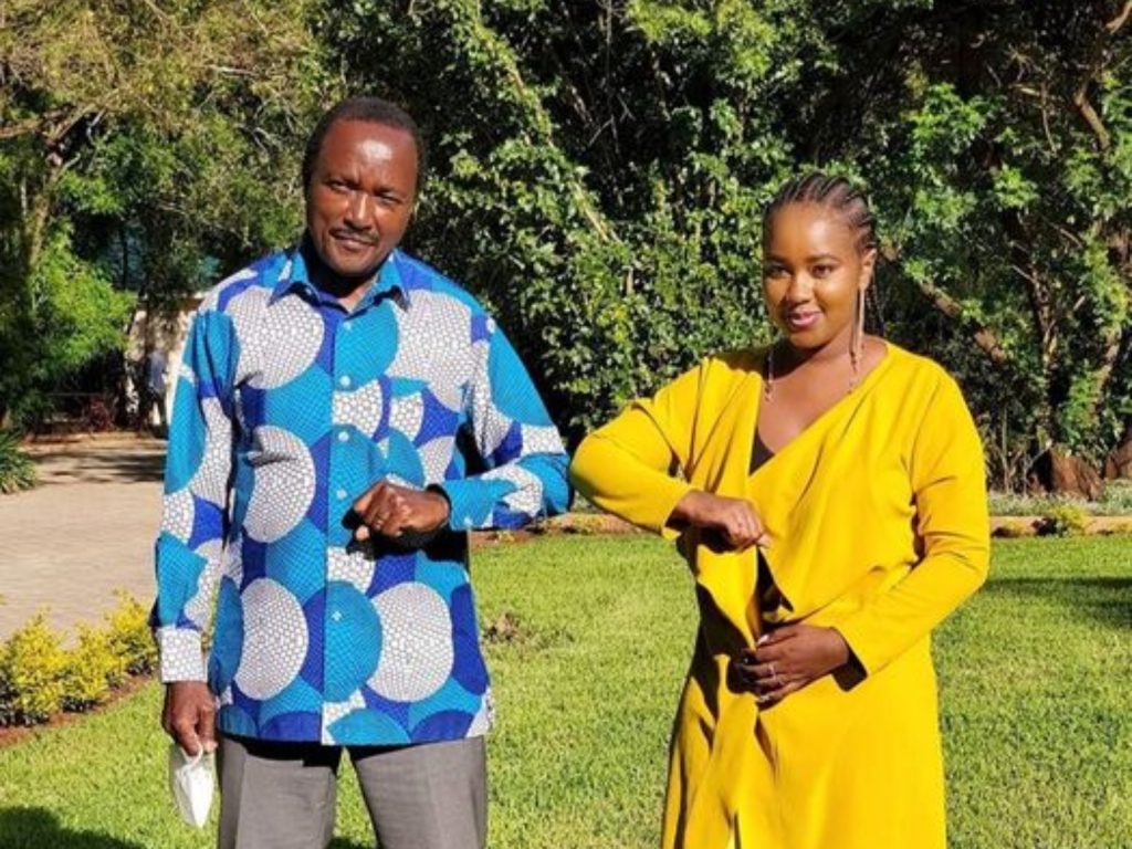 Kalonzo Musyoka with content creator Tabitha Gatwiri. PHOTO/https://www.facebook.com/kalonzomusyoka