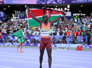 Emmanuel Wanyonyi celebrates after winning a gold medal in 800m in Paris. PHOTO/@WorldAthletics/X