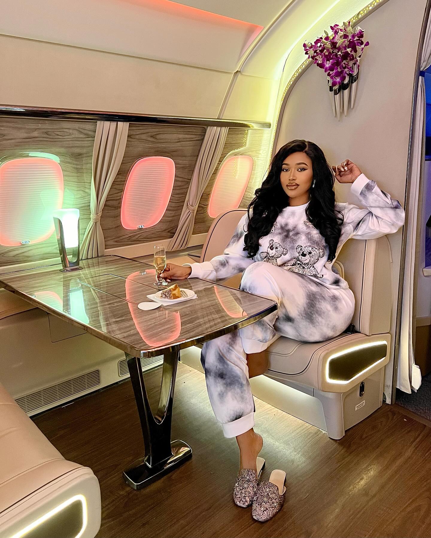 Vera Sidika flying business class. PHOTO/@queenveebosset/Instagram