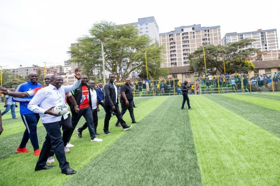 President William Ruto fanked by Deputy President Kithure Kindiki and Nairobi Governor Johnson Sakaja, along with several Members of Parliament, Members of County Assembly, and other leaders on Monday, March 10, 2025. PHOTO/https://www.facebook.com/williamsamoei