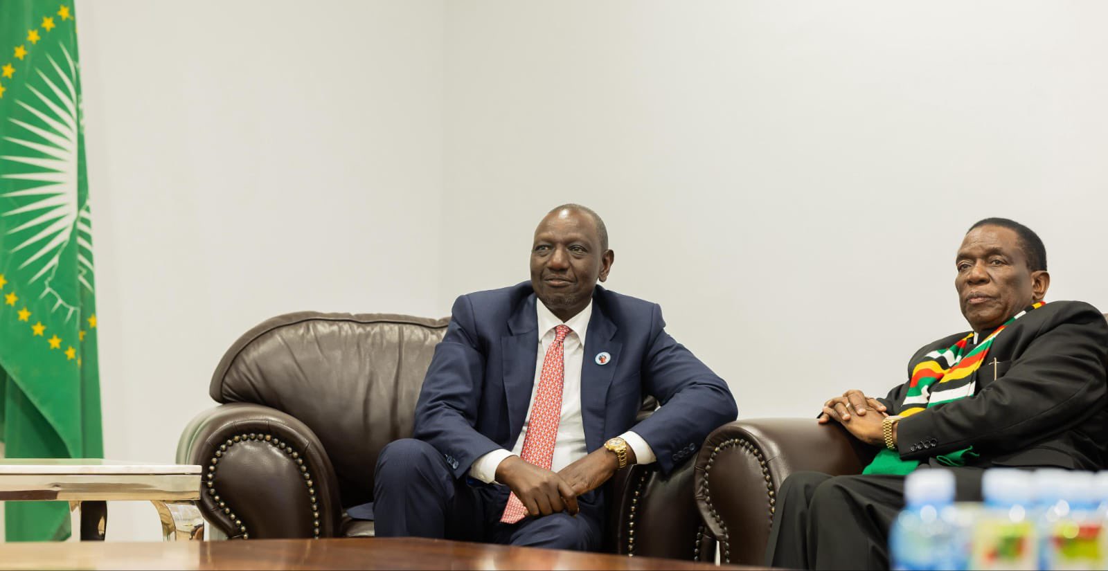 Ruto holds talks with Zimbabwe President Mnangagwa over DRC crisis ...