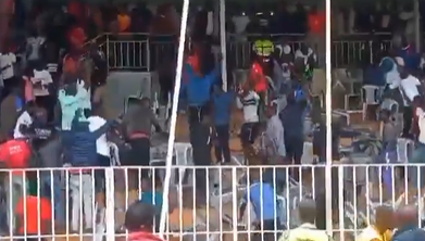 Some people from the crowd started leaving while others chanted anti-Ruto slogans. PHOTO/Screengrab by K24 Digital from a video posted by @IkeOjuku
