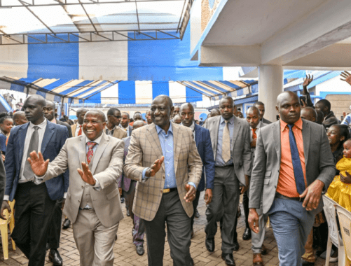 President William Ruto and Jesus Winner Ministry leader Edward Mwai. PHOTO/https://www.facebook.com/JesusWinnerMinistryRoysambu