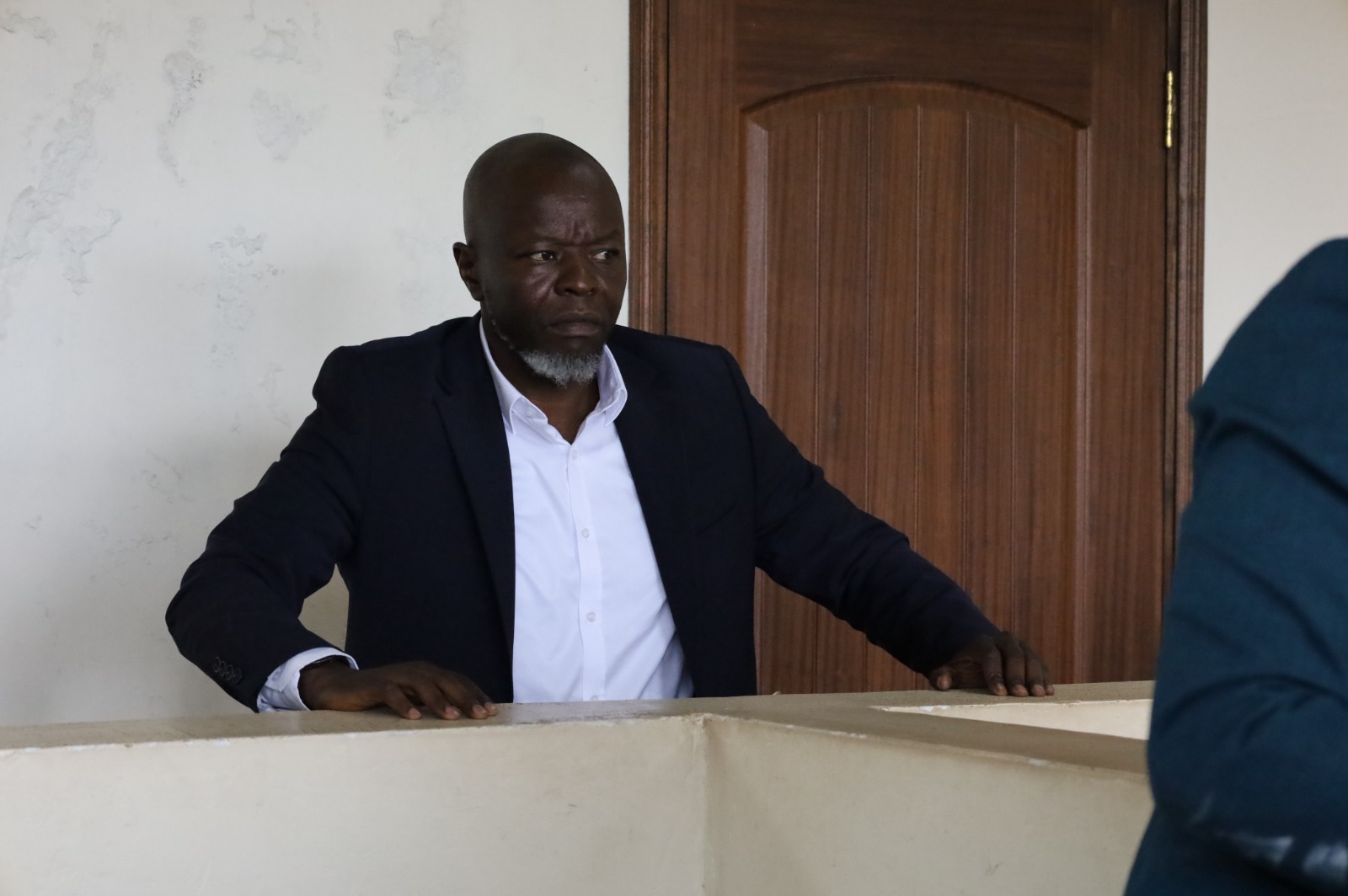 Aroko drops Omari as his lawyer as he secures release on cash bail