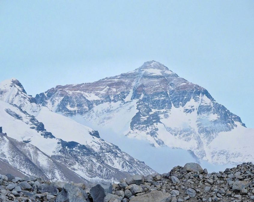 Mt Everest captured from a distance. Image used for illustration purposes. PHOTO/Pexels