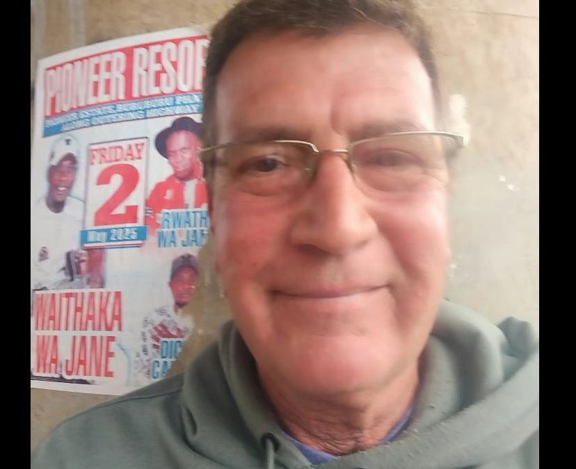 Mzungu man who went viral after losing passport issues protest message