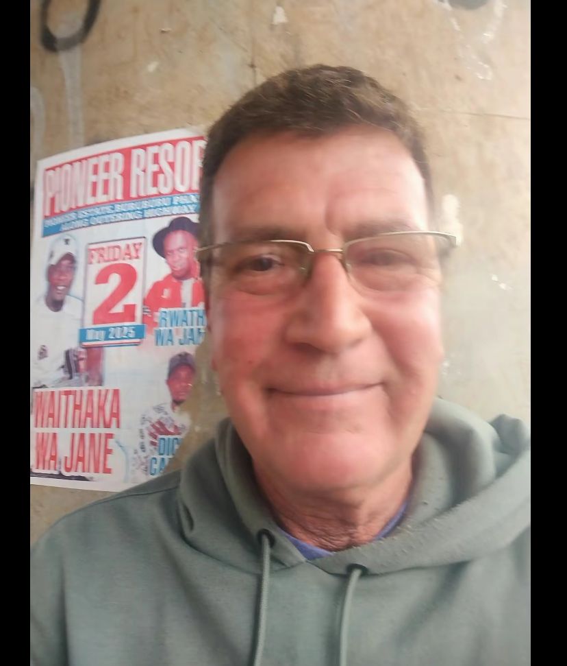 Mzungu man who went viral after losing passport issues protest message