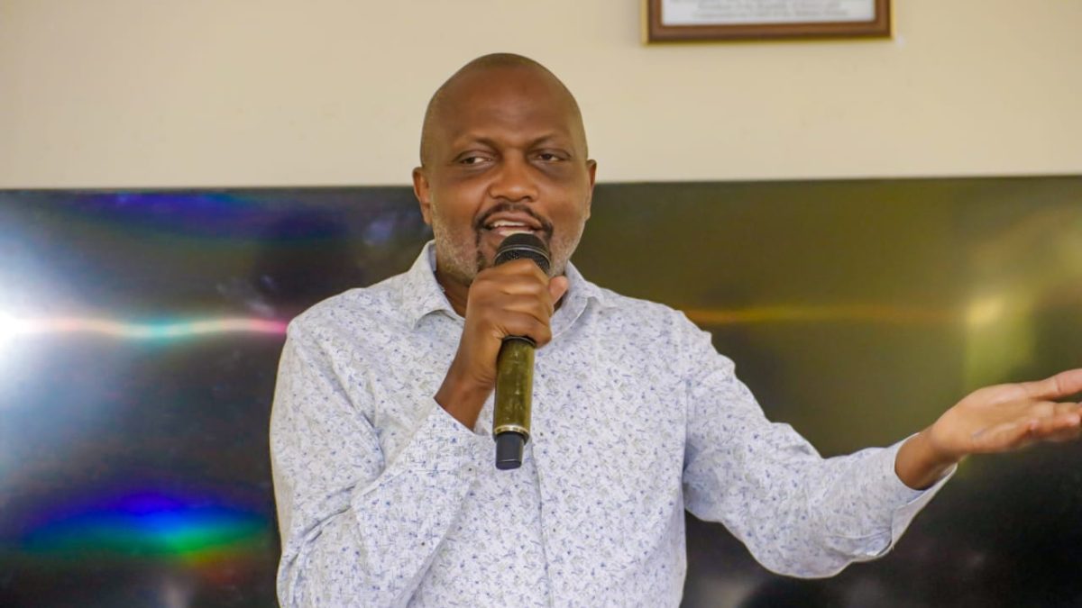 Moses Kuria urges end to handshakes, calls for constitutional reforms for lasting peace