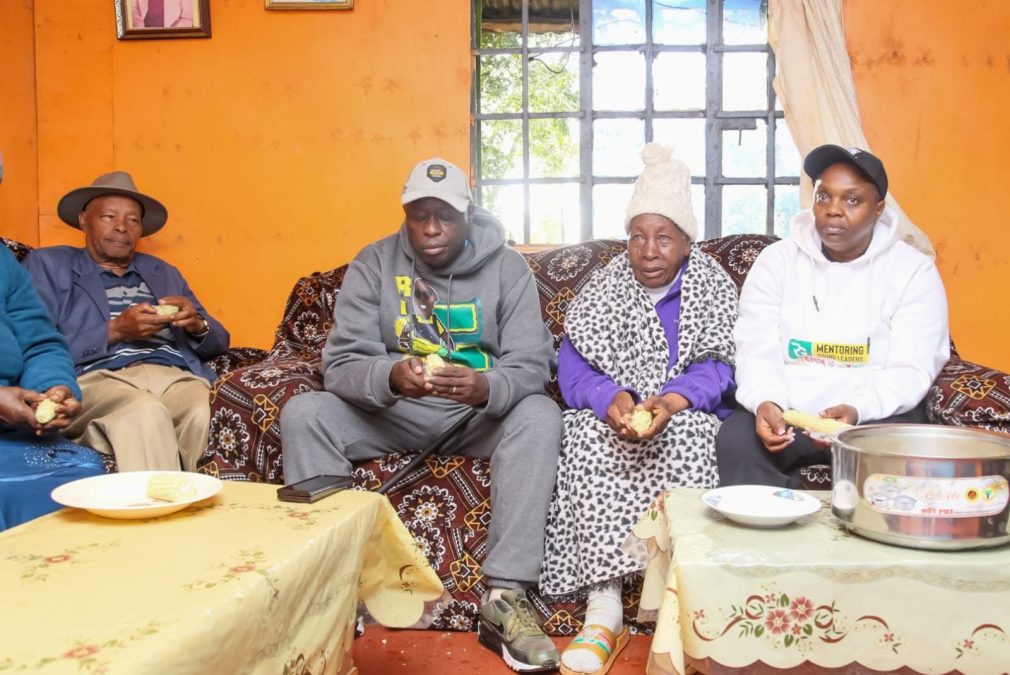 Rigathi Gachagua, his aunt Gladys Gathoni Kahua, and other family members. PHOTO/@rigathi/X