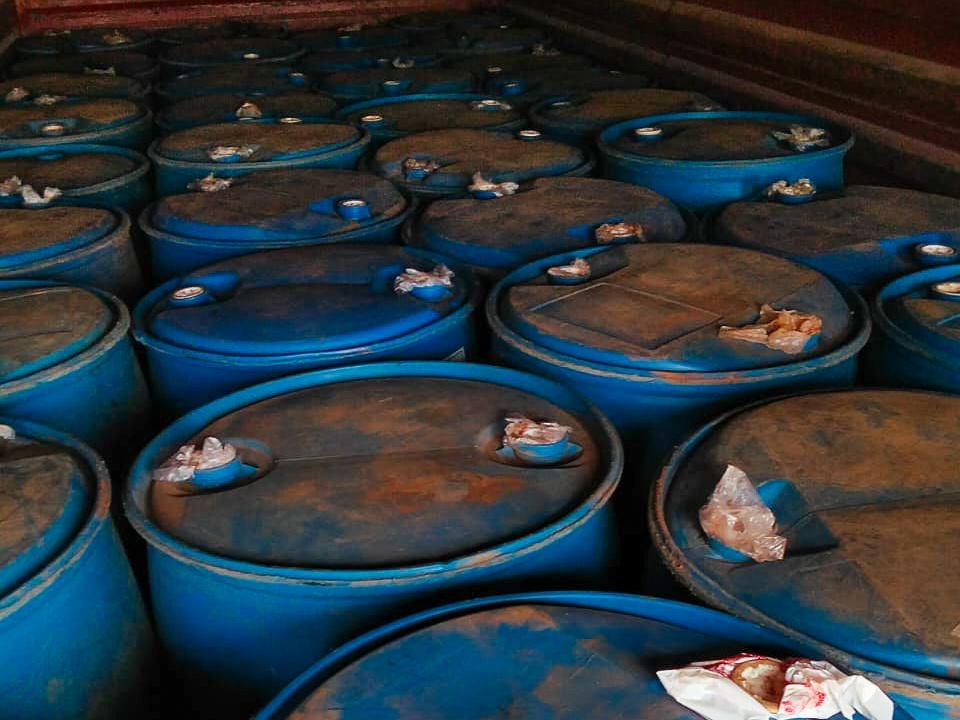 Busia: 8,750 litres of suspected ethanol seized in midnight raid