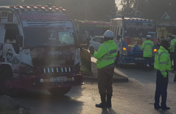 Police blocking PSVs from accessing the Nairobi CBD.