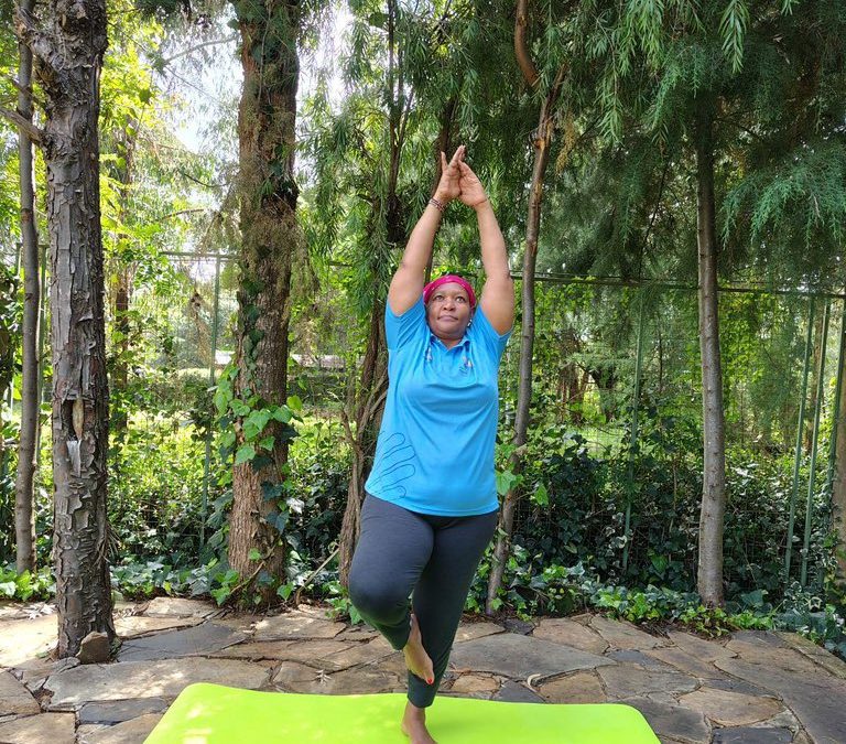 CS Miano unveils new workout routine days after yoga backlash