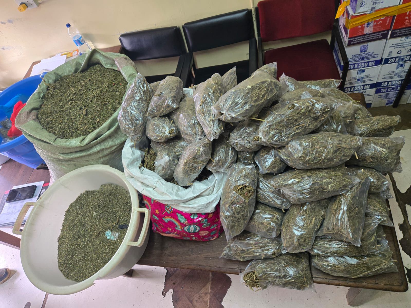 Police seize 200kg of bhang, 100 litres of chang’aa in Nairobi