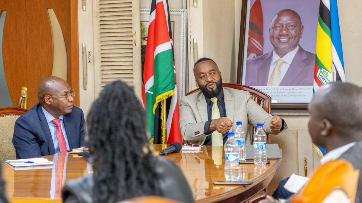 Cabinet Secretary for Mining, Blue Economy & Maritime Affairs Hassan Joho during his meeting with West Pokot youth. PHOTO/@HassanAliJoho/X