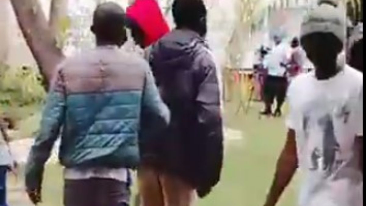 A section of who stormed a press conference held at the KHRC offices in Nairobi. PHOTO/screengrab by K24 Digital from video posted by @bonifacemwangi
