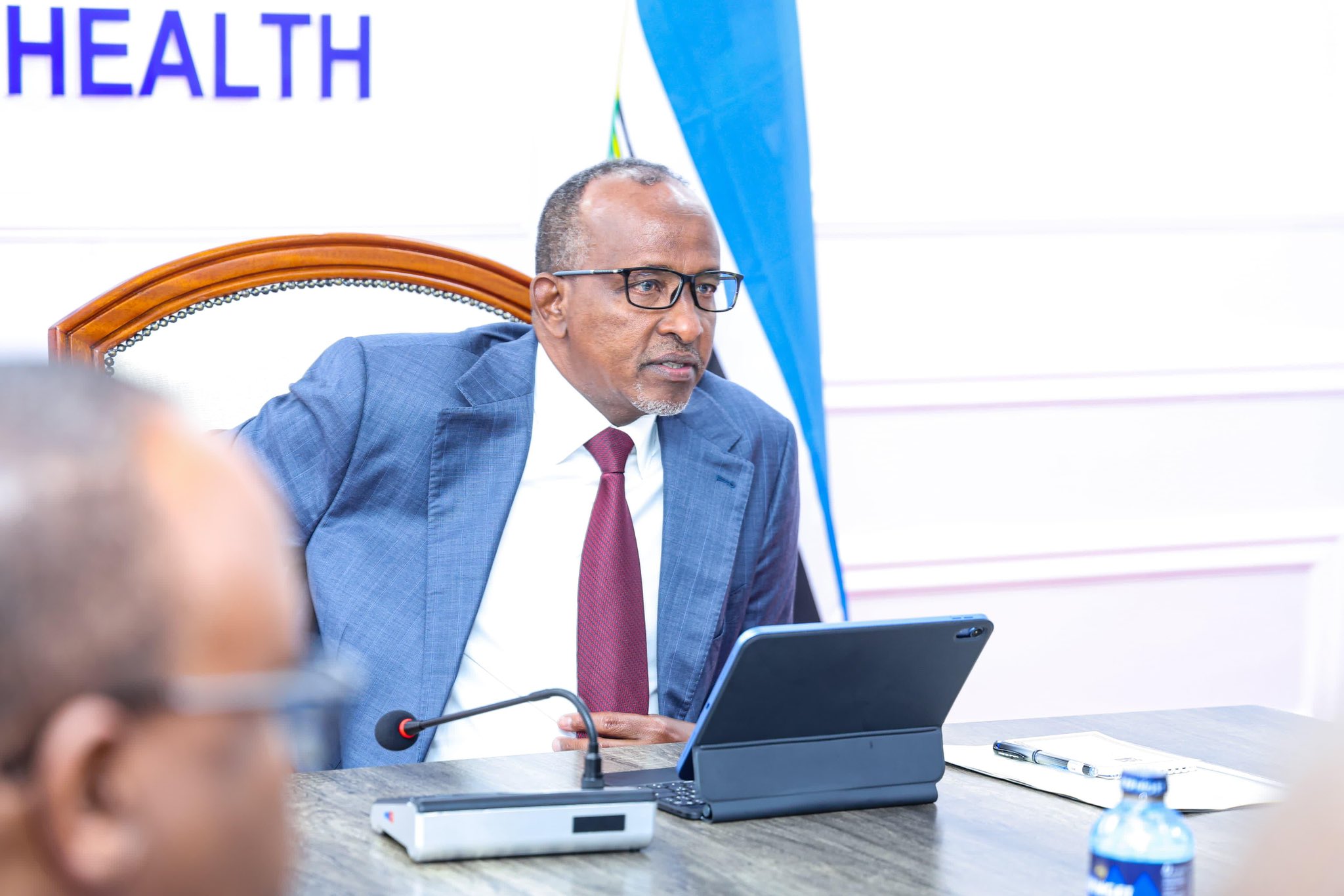 Duale issues firm orders to end trend of patients sleeping on the floor