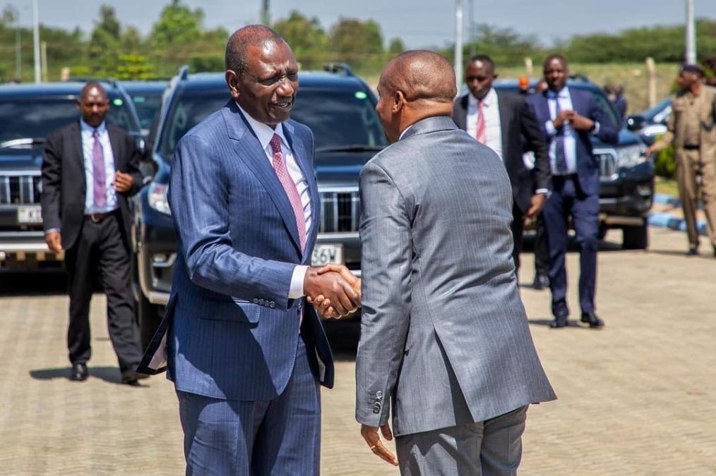 President William Ruto and DP Kithure Kindiki shaking hands. PHOTO/https://x.com/KindikiKithure