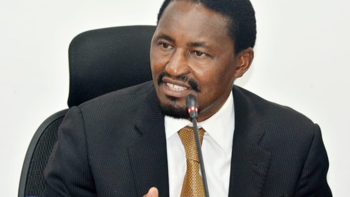 Kiunjuri blasts Gachagua over claims Ruto fooled him