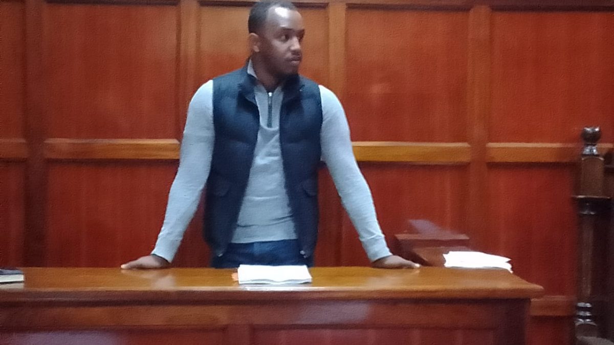 Court detains Dutch national in deportation case