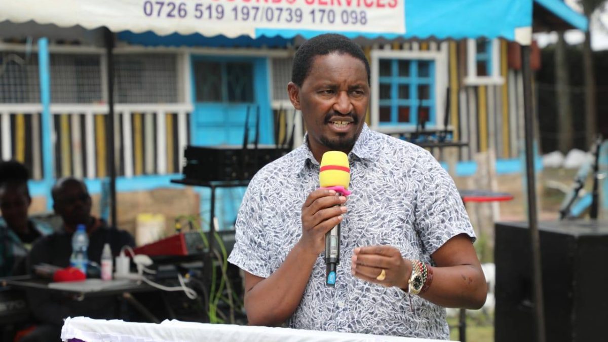 Kiunjuri blasts Gachagua over claims Ruto fooled him