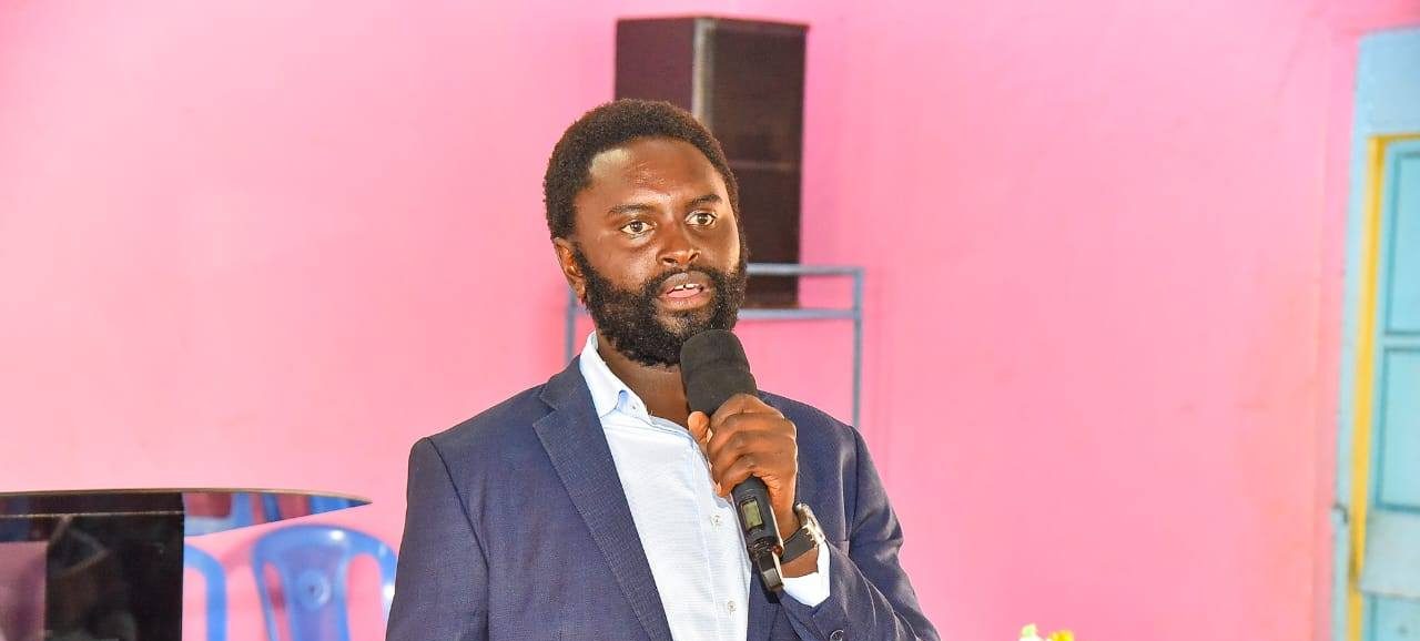 Senator Methu: 200 police officers were deployed at JKIA to arrest Gachagua