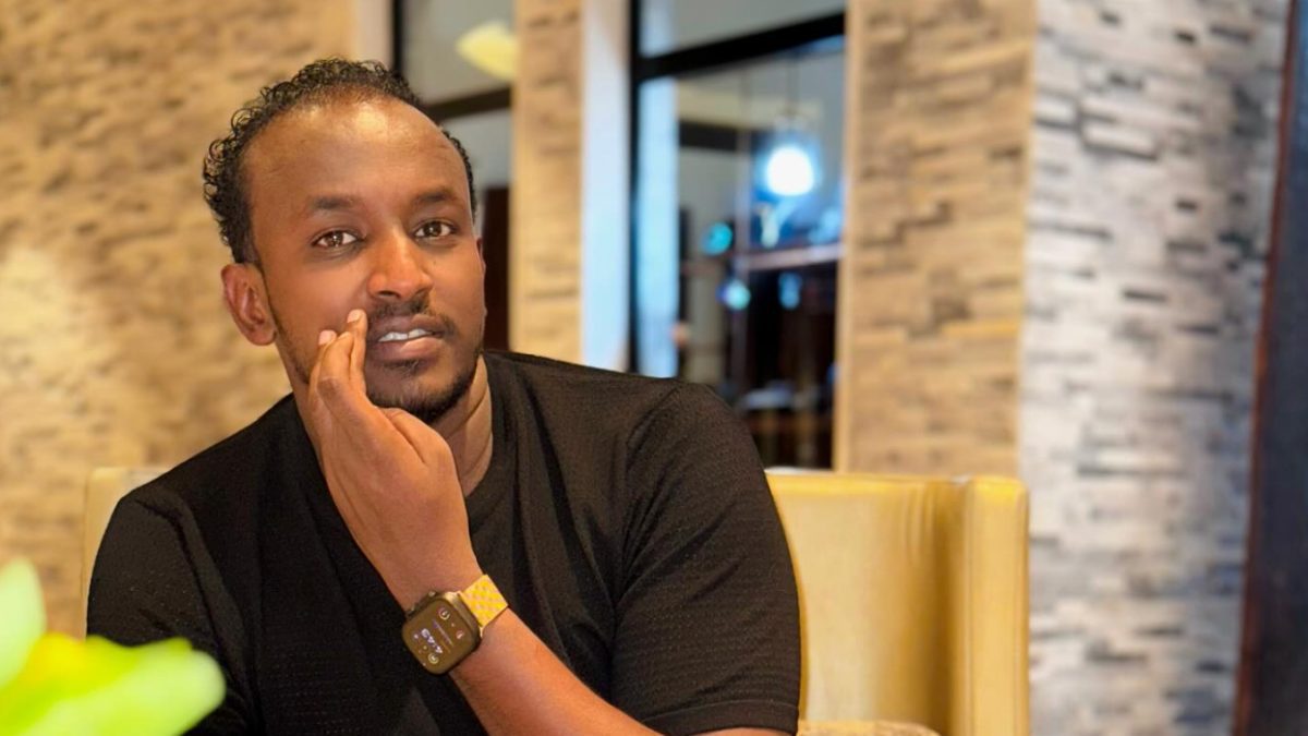 Loyalty test: Jimal Rohosafi dares lovers to swap phones for 24 hours