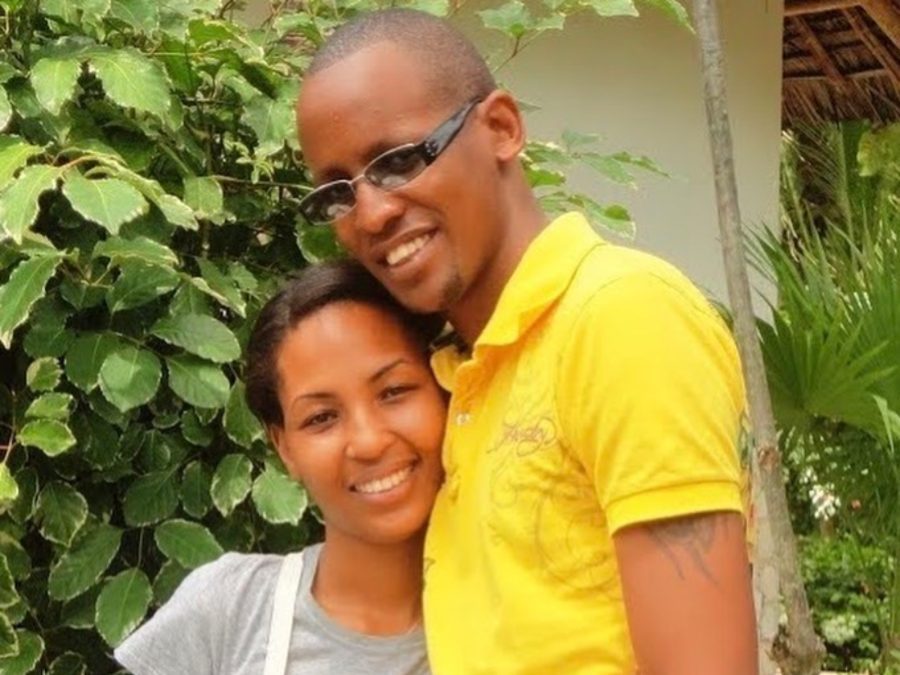 enyan actor Dan Sonko and his late wife Dru at a past event. PHOTO/@bwirendubi/Instagram
