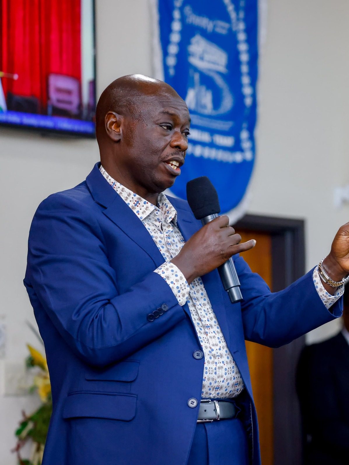 Former DP Rigathi Gachagua gestures as he speaks to Kenyans living in the U.S. PHOTO/https://www.facebook.com/DPGachagua