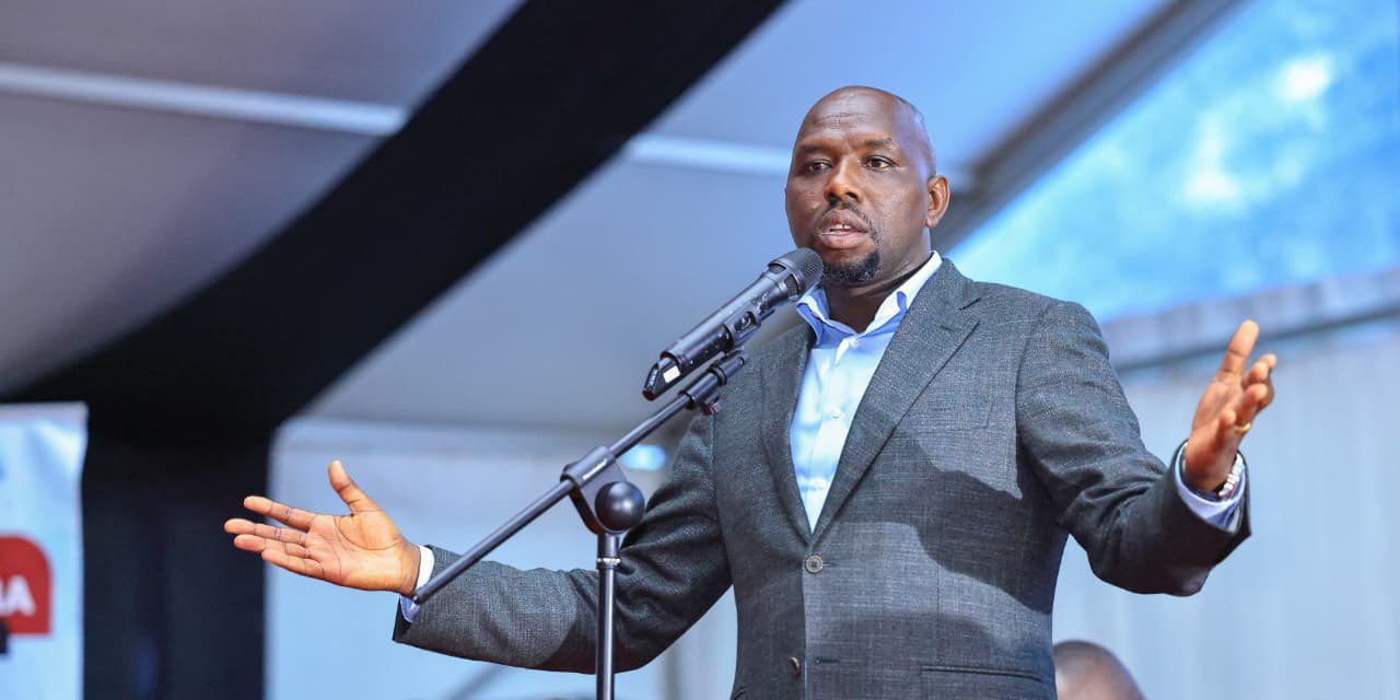 Murkomen dismisses police service power struggle claims