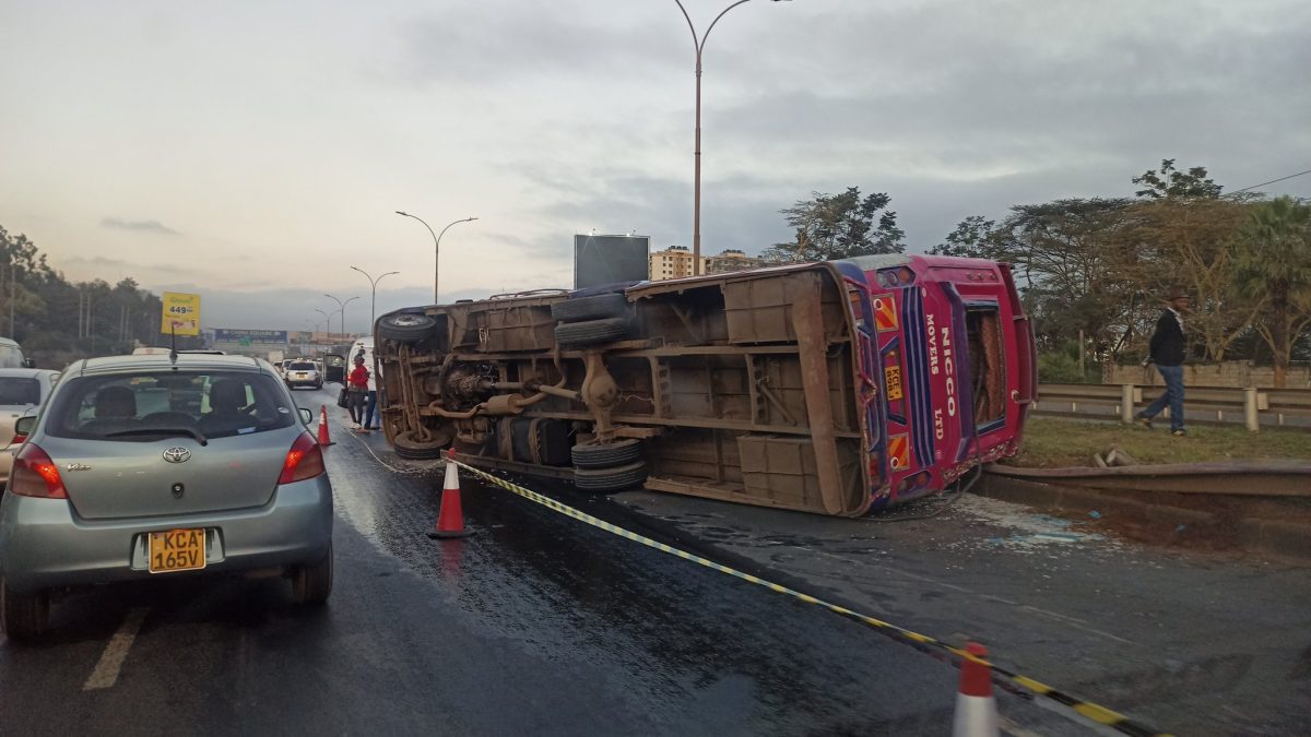Heavy traffic on Thika Road after bus overturns