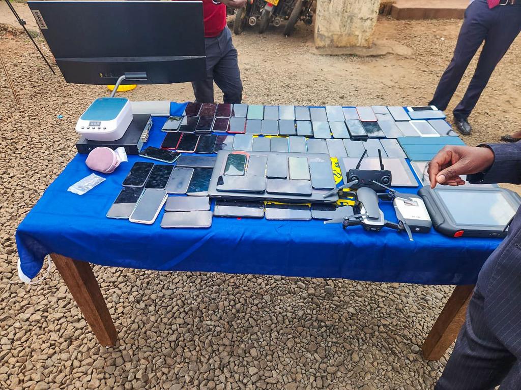 Police hunt person of interest after Kikuyu theft bust